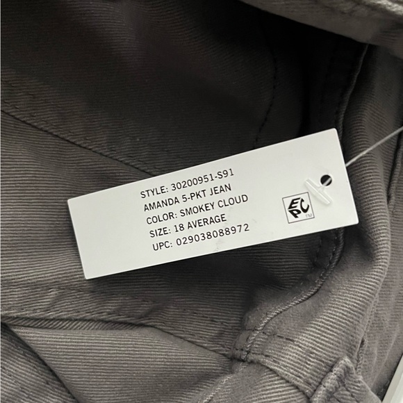 Gloria Vanderbilt Amanda Classic Rise Smokey Cloud 5 Pocket Stretch Jeans NWT BB - Picture 7 of 7